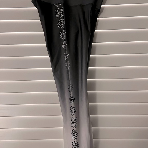 Buddha B**** Yoga Pants - Picture 3 of 4